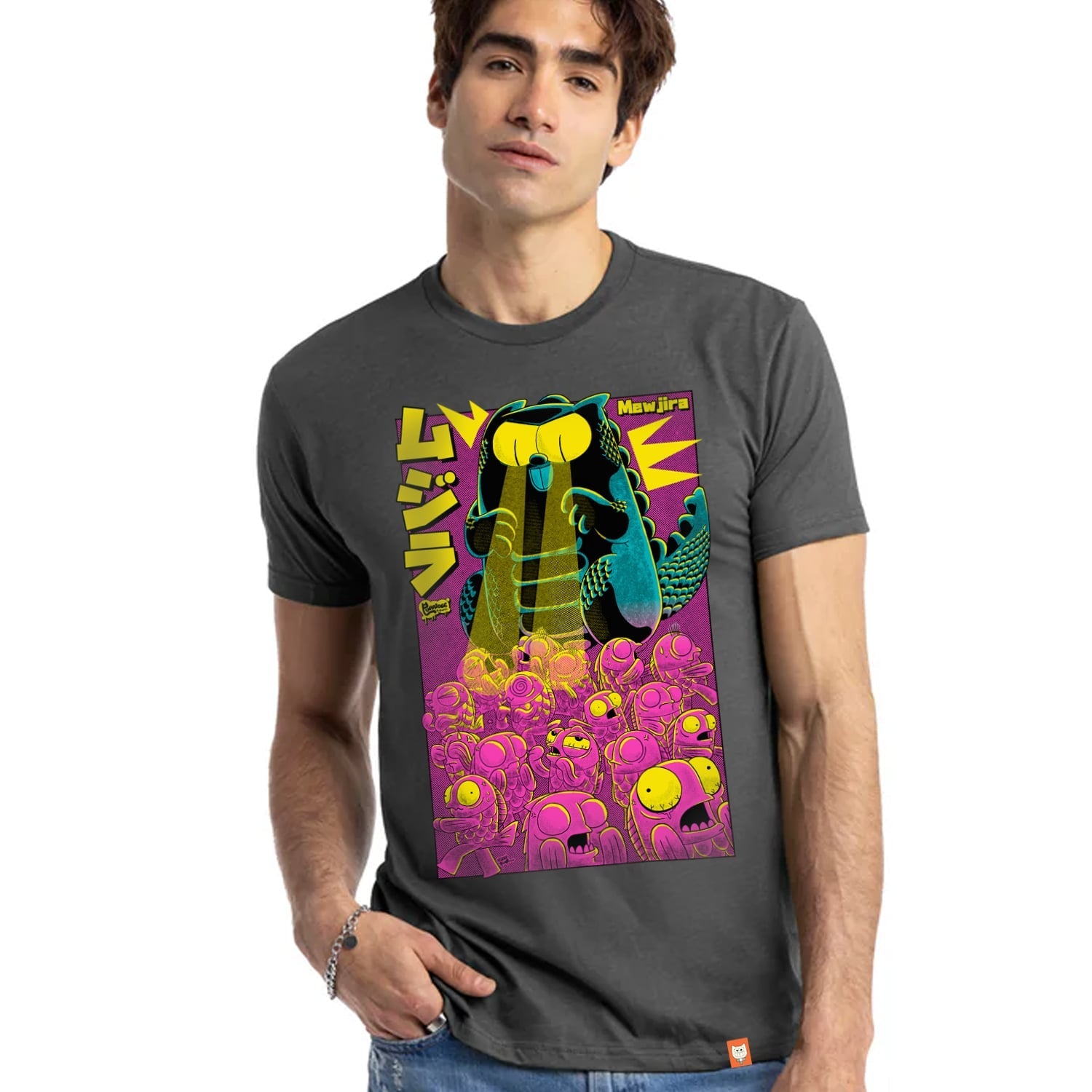 Mewjira tee front